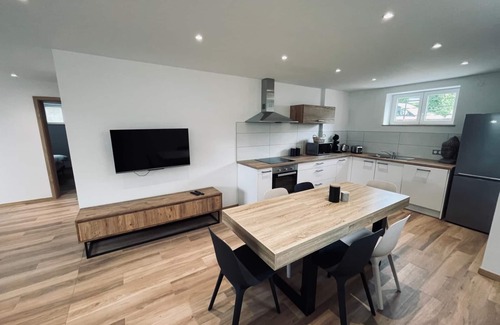 Wintzenheim Appartement | Gîtes Intemporels d'Alsace 3 pièces cour anglaise
