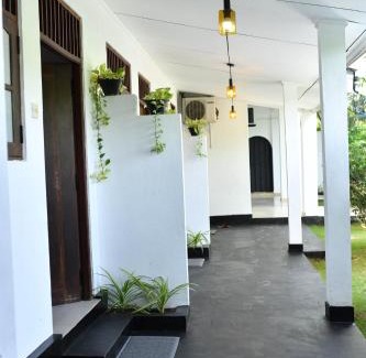 Nikaweratiya Hôtel | Ranketha Hideout Resorts