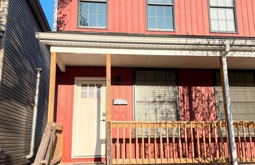 Columbus Maison | Rare 2Br + Office