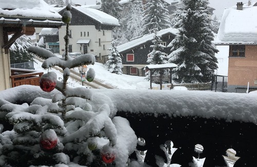 Megeve Appartement | Rare, coeur de Megève, 3 pièces de charme dans chalet traditionnel