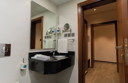 Al Faisaliyah Hôtel | RASIA HOTEL