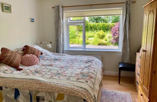 Bansha Maison | Rathdermot