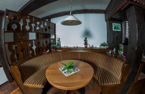 Bad Zwesten Maison | Ratskeller Niederurff - Hotel & Restaurant