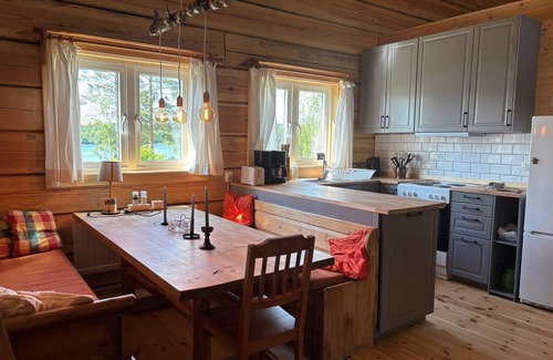 Skillingsfors Maison | Ratzeputz log cabin - your Swedish adventure by the lake