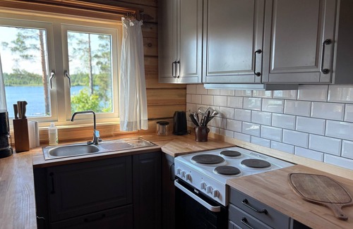 Skillingsfors Maison | Ratzeputz log cabin - your Swedish adventure by the lake