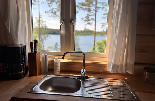 Skillingsfors Maison | Ratzeputz log cabin - your Swedish adventure by the lake