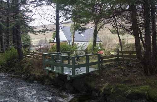 Isle of Skye Cottage | Raven Cottage dans le magnifique Glen Eynort près de carbost. 3 chambres, 6 personnes.