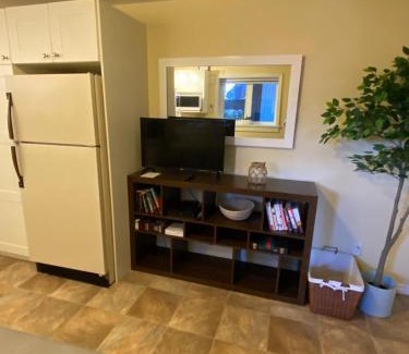 Colwood Appartement | Ravens Nest Cozy Lower One Bedroom Suite
