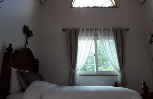 Gangneung Maison | Ravine House