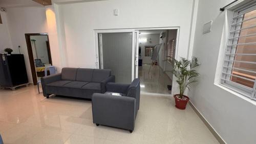 Hanmakonda Appartement | Ravula's Stay