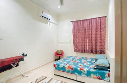Segamat Maison | Rawyna homestay segamat
