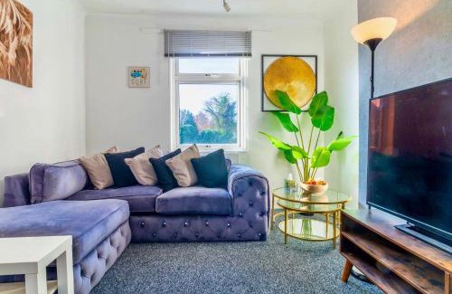 Rayleigh Appartement | Rayleigh Retreat-Spacious Family 3 Bed Apartment