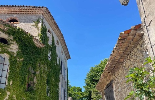 Verfeuil Appartement | L atelier de RAYMOND