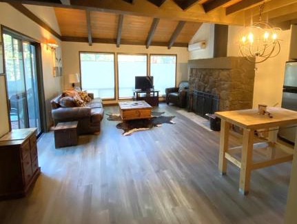 Black Butte Ranch Maison | RC8 - Cute & Cozy Cabin