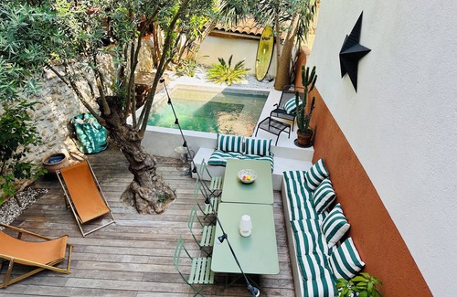 Les Chutes Lavie Copropriété | Comme une maison! RDJ en centre ville, au calme avec terrasse et petite piscine
