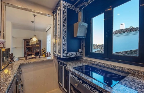 Puerto Banus Appartement | Vue sur la mer à Puerto Banús Apt SAUNA + PARKING - RDR165