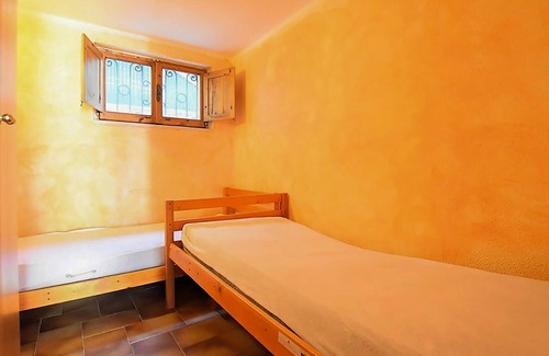 Centro Commerciale Appartement | Reach from this practical apartment, after only a few meters, the sandy beach of Platamona.
