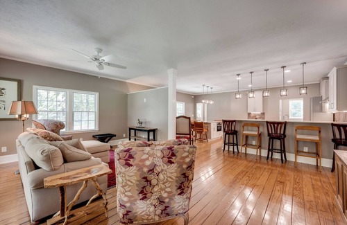 Aiken Maison | Ready for the Masters! Charming 3-bedroom house with AC, WiFi in welcoming Aiken