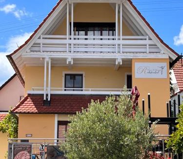 Schweigen-Rechtenbach Maison | Rebstöckel