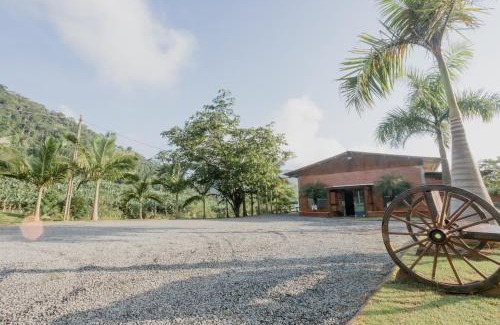 Rio da Luz Chalet De Ski | Recanto Fogo na Taça