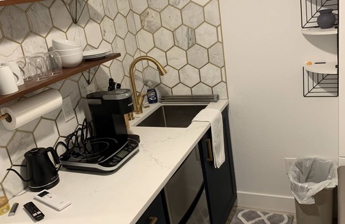 West Colfax Appartement | Recently built, private entrance apartment 4 blocks from Sloan Lake