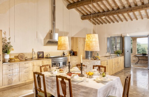 San Giovanni d'Asso Villa | Recently restored Villa in Tuscany, sleeps 12, sw.pool, big garden, olive grove.
