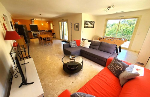 Saint-Alexandre Maison | Superbe villa de 230m2 climatisée, grand terrain, piscine privée clôturée. PMR