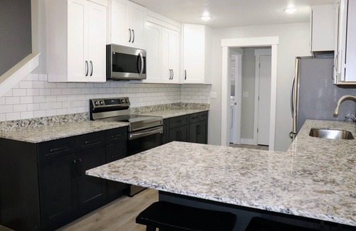 Lindon Maison | Recently Renovated, great location, close to freeway, lakes, slopes, and more.