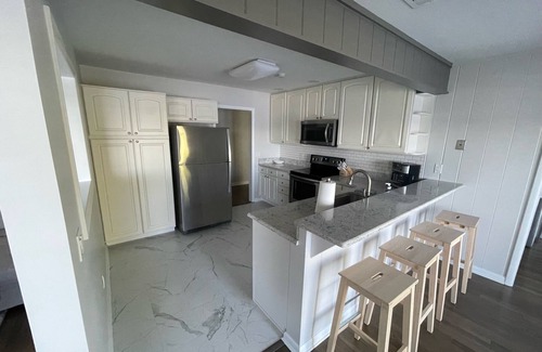 DeLand Maison | Recently Renovated Lakehouse on Lake Talmadge