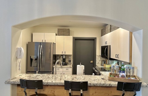 Salt Lake Mountain Resorts Copropriété | NEWLY UPDATED, true ski-in/out 2Bed/3Bath. Closest building to the lifts!