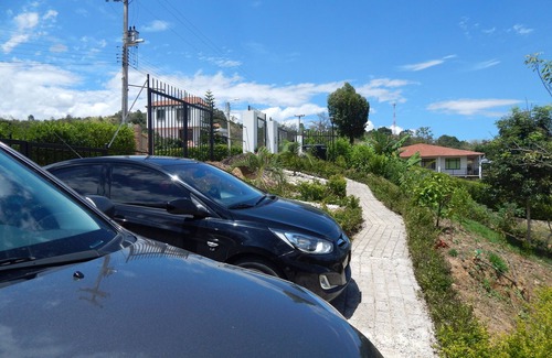 Fusagasuga Cottage | Maison de loisirs dans un condominium à climat tempéré. Pays