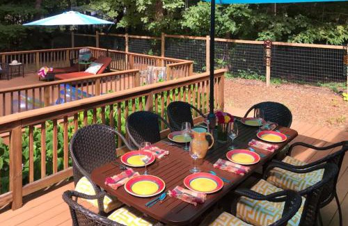 Shorewood-Tower Hills-Harbert Maison | Red Arrow Lodge