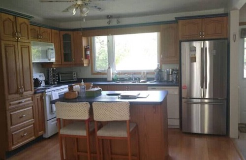 Red Bay Maison | Red Bay Beach Cottage Rental, ON