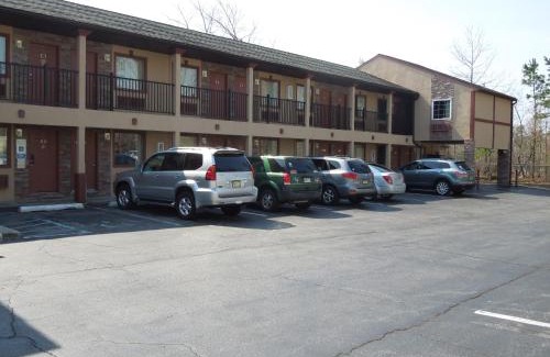Galloway Hôtel | Red Carpet Inn Absecon