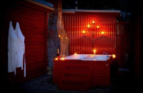 Staveley Maison | Red Cottages Staveley