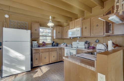 Red Feather Lakes Cabine | Red Feather Lakes Cabin w/ Deck & Views!