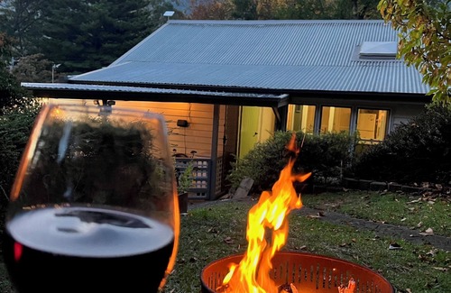 Warburton Maison | Red Gum and Stone Holiday Home