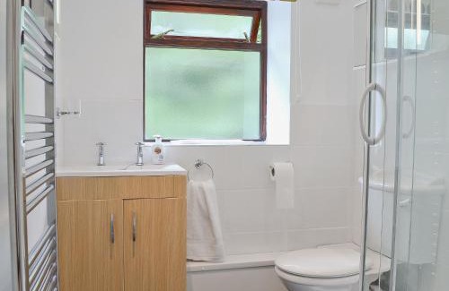 Tirabad Maison | Red Kite Cottage