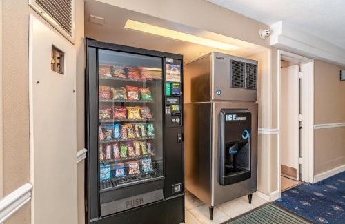 Radnor - Fort Myer Heights Hôtel | Red Lion Hotel Rosslyn Iwo Jima