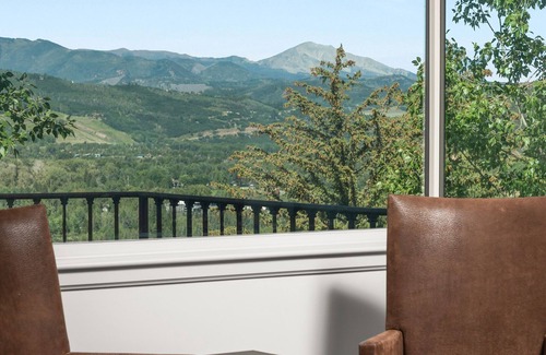 Red Mountain Maison | Red Mountain Estate with Breathtaking Views and Indoor Pool!
