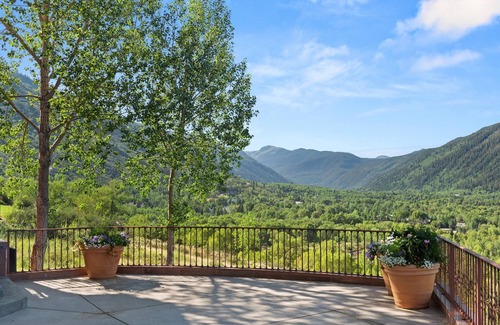 Red Mountain Maison | Red Mountain Estate with Breathtaking Views and Indoor Pool!