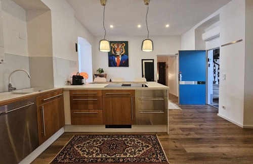 Mariahilf Appartement | Red Palm - central, cozy