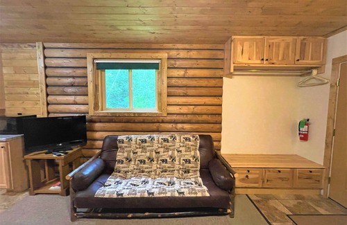 Phillips Maison | Red Pines - Elk Lake #6A | Studio, 1 Bath