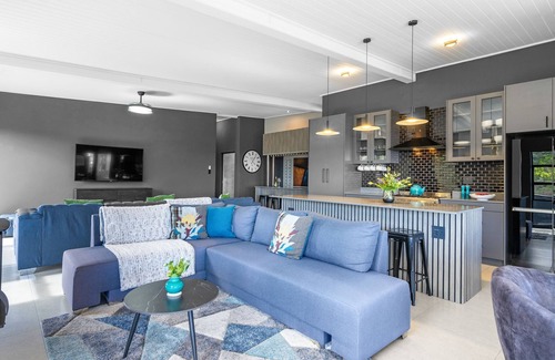 Rooiels Maison | Red River Valley - Three Bedroom House, Sleeps 6