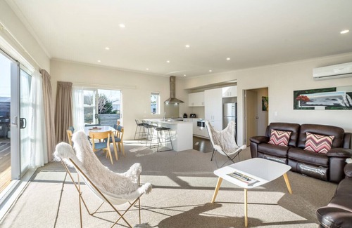 Martinborough Maison | Red Robin, Martinborough