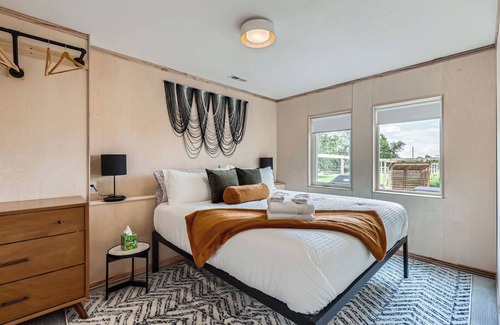 Applewood West Appartement | Red Rocks Base, 1BR Suite w Kitchenette