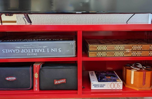 Idledale Maison | Red Rocks Casita: 7 Miles to Evergreen w/ Hot Tub!