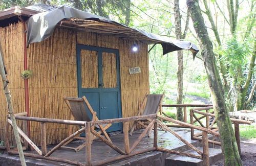 Nyakinama Maison | Red Rocks Rwanda - Cottage en bambou