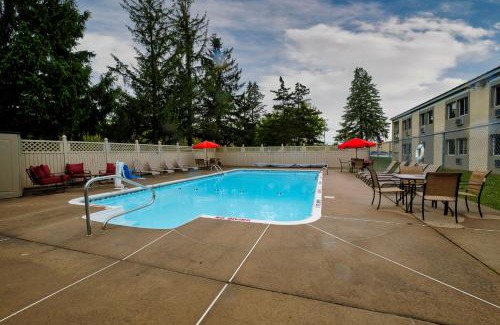 Herkimer Hôtel | Red Roof Inn and Suites Herkimer