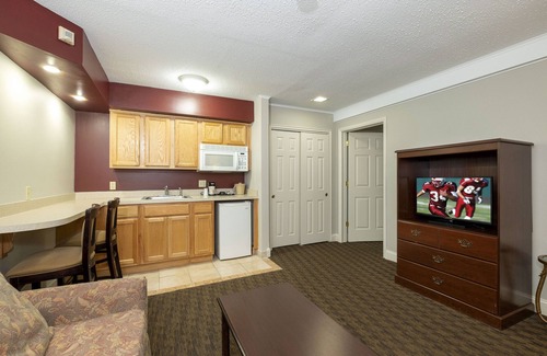 Milnesville Hôtel | Red Roof Inn & Suites Hazleton